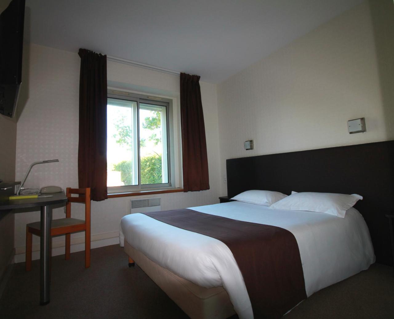 Logis Hotel Lodge La Valette Cesson-Sévigné Exteriör bild