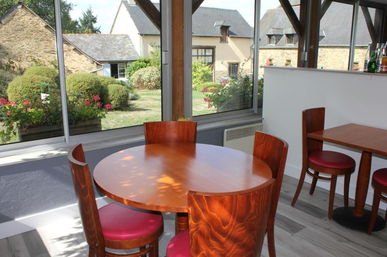 Logis Hotel Lodge La Valette Cesson-Sévigné Exteriör bild